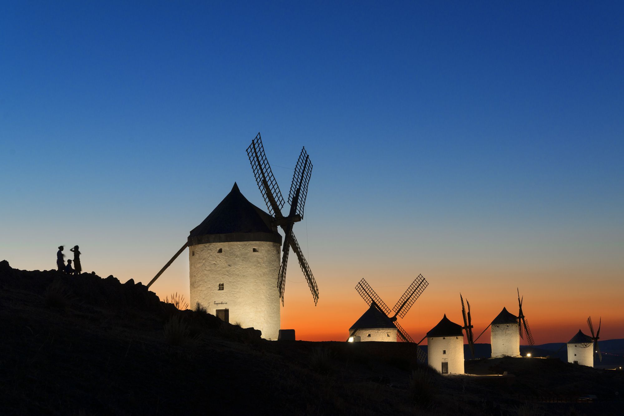 consuegra, toledo, castilla-la mancha, molinos, windmills
